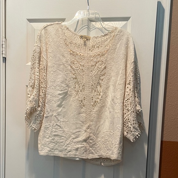 Democracy Cream Lace Blouse - Picture 1 of 7